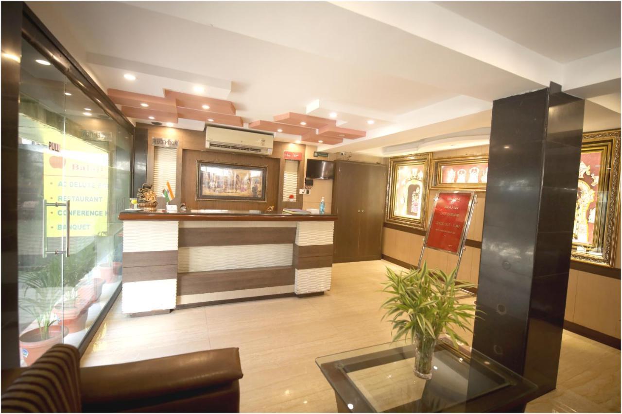Apples Balaji Inn Siliguri Bagian luar foto